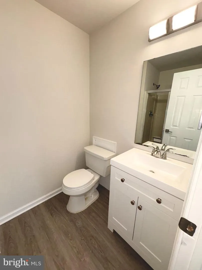 221 HIGHLAND BOULEVARD New Castle, DE 19720