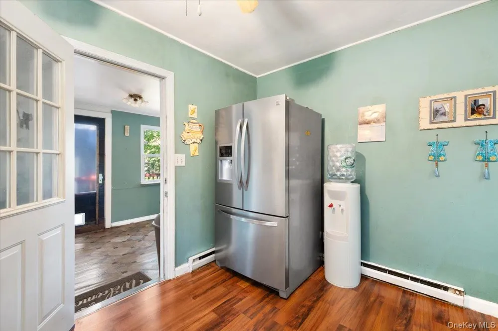 184 Lake Drive Lake Peekskill, NY 10537