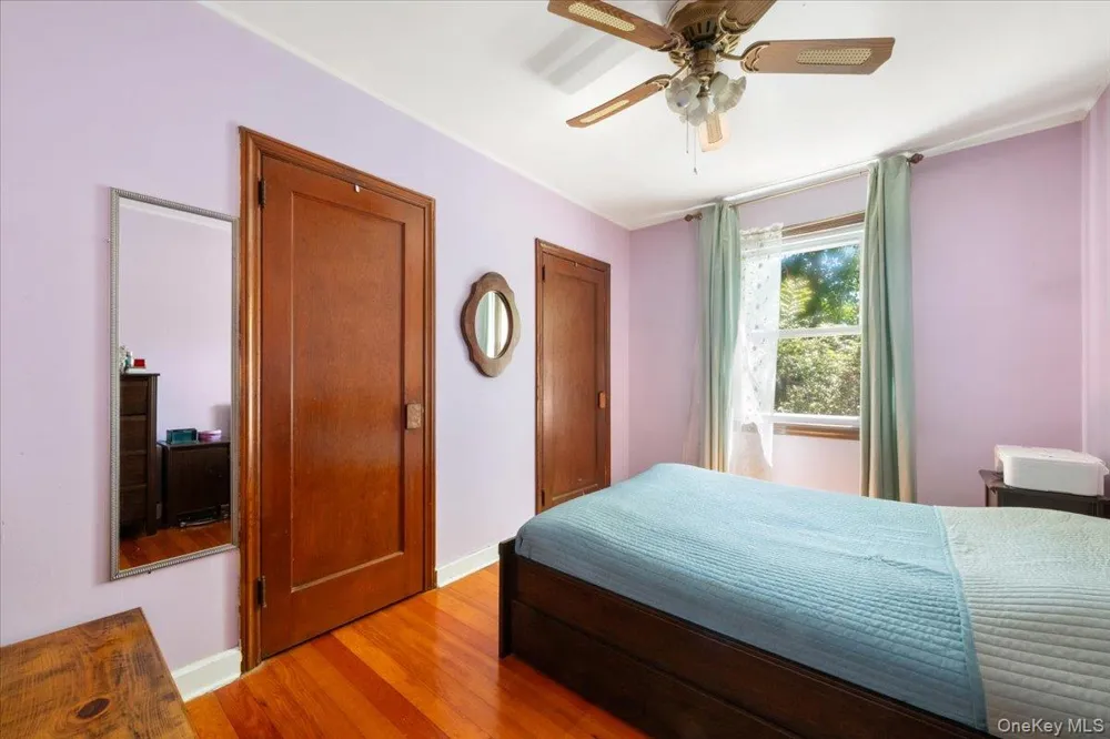 184 Lake Drive Lake Peekskill, NY 10537