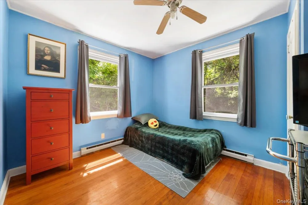 184 Lake Drive Lake Peekskill, NY 10537