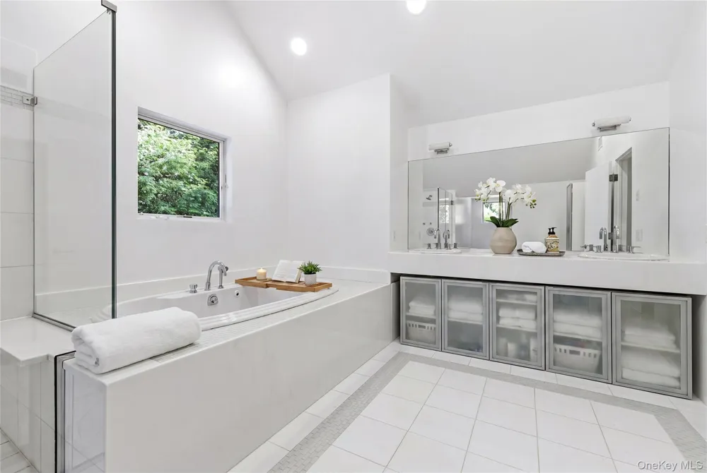 78 Old Church Lane Pound Ridge, NY 10576