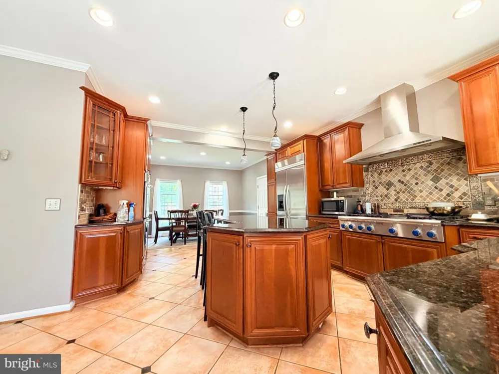 11610 SENECA FOREST CIRCLE Germantown, MD 20876