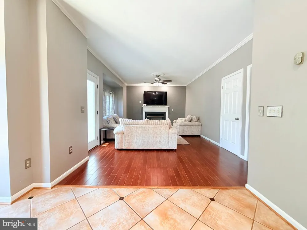 11610 SENECA FOREST CIRCLE Germantown, MD 20876