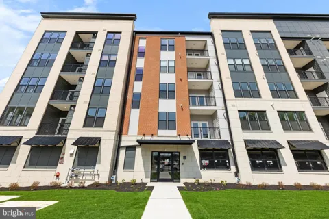 1 CULVERT DR #109
