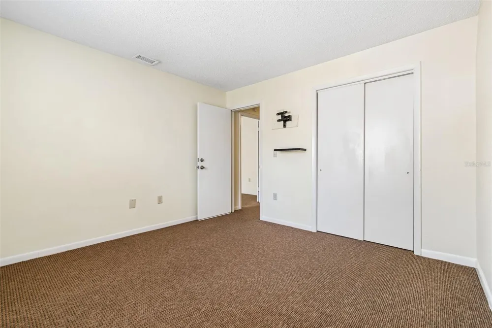 4243 OAK LOOP #35 Mulberry, FL 33860