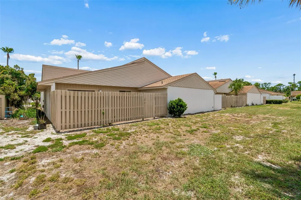 4243 OAK LOOP #35 Mulberry, FL 33860
