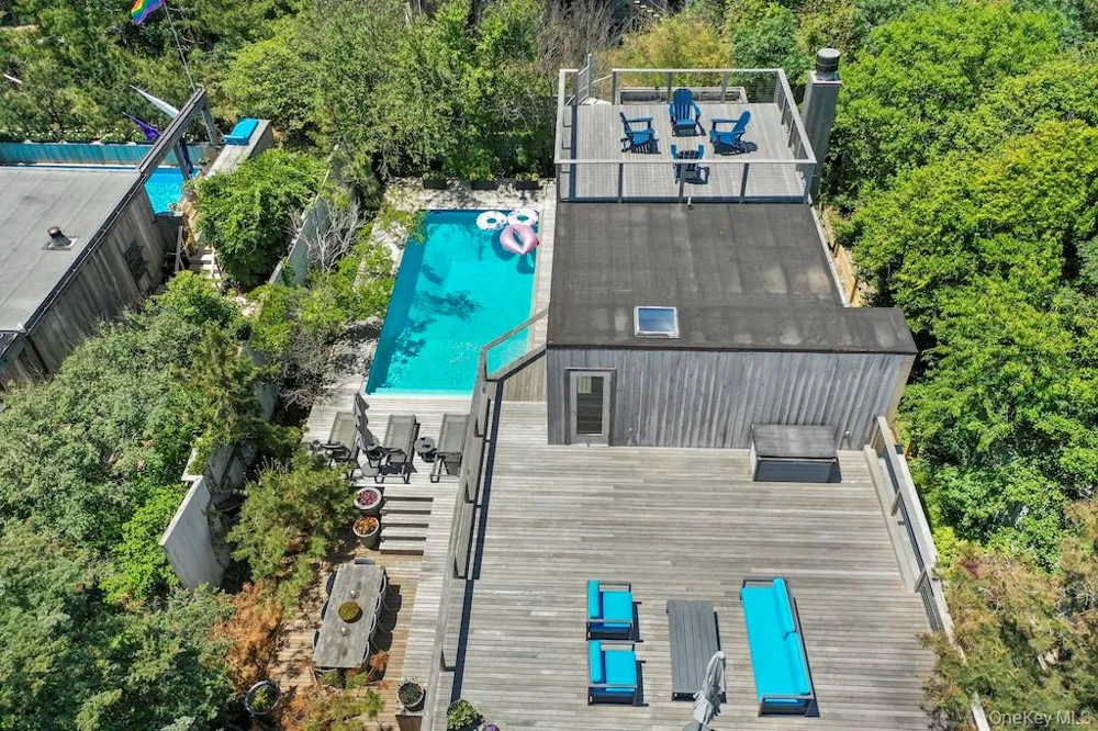 136 Beach Hill Walk Fire Island Pines, NY 11782
