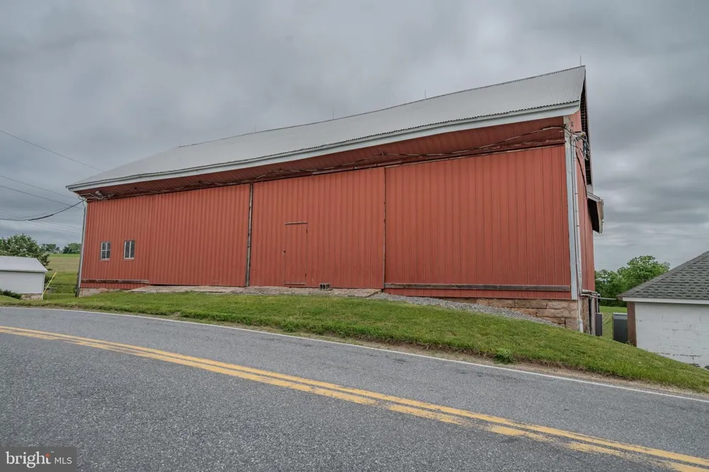 990 VISTA ROAD Pitman, PA 17964