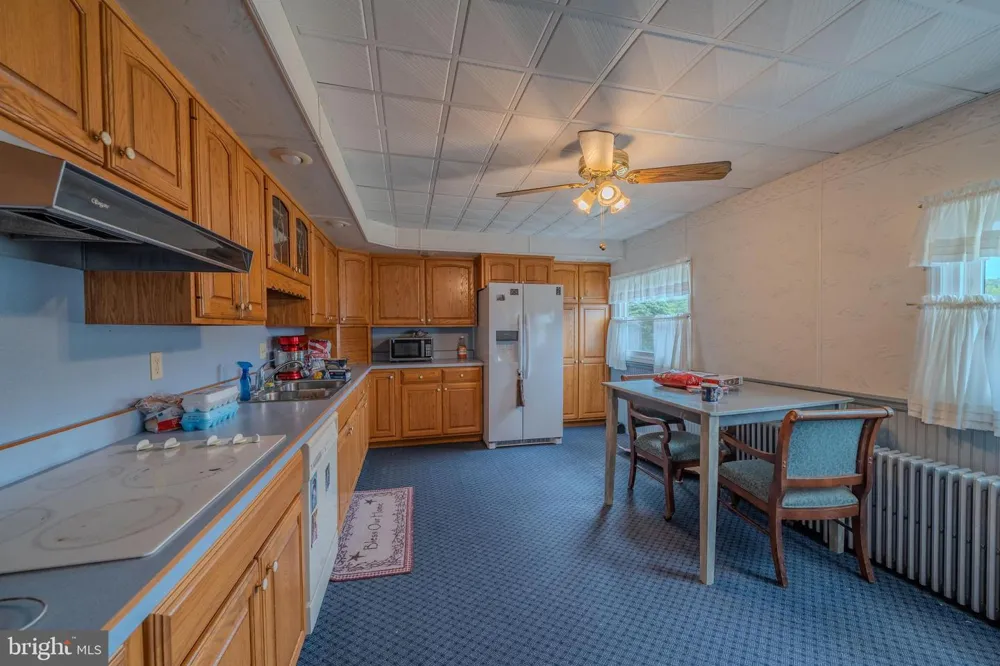 990 VISTA ROAD Pitman, PA 17964