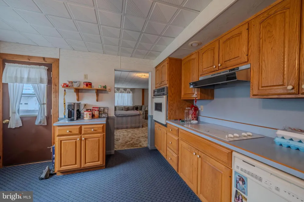 990 VISTA ROAD Pitman, PA 17964