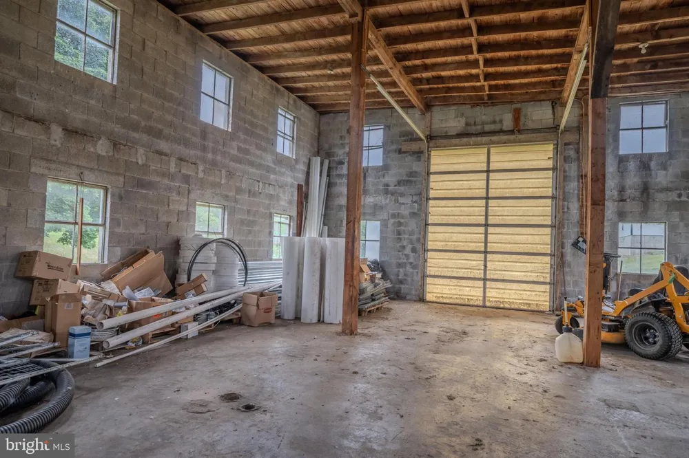 990 VISTA ROAD Pitman, PA 17964