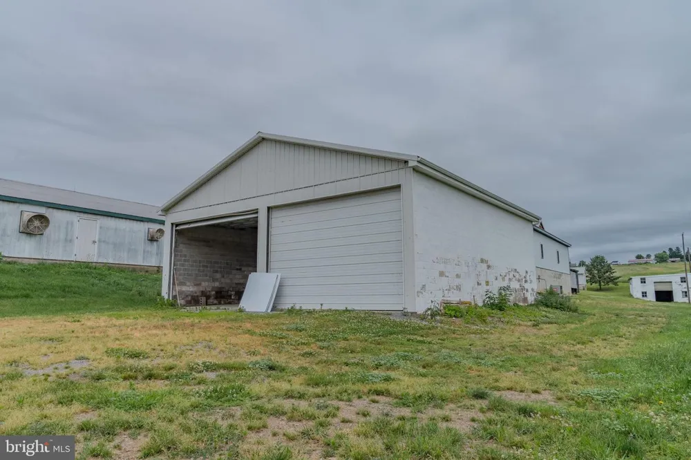 990 VISTA ROAD Pitman, PA 17964