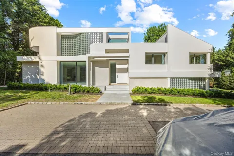 1 Foxwood Road