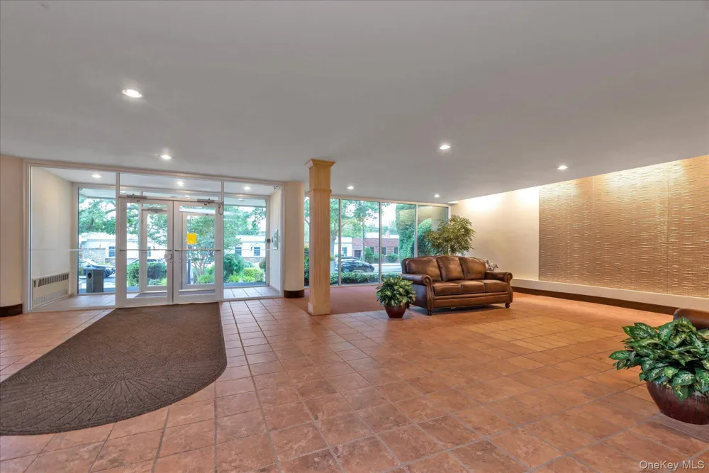 490 Atlantic Avenue #108 East Rockaway, NY 11518