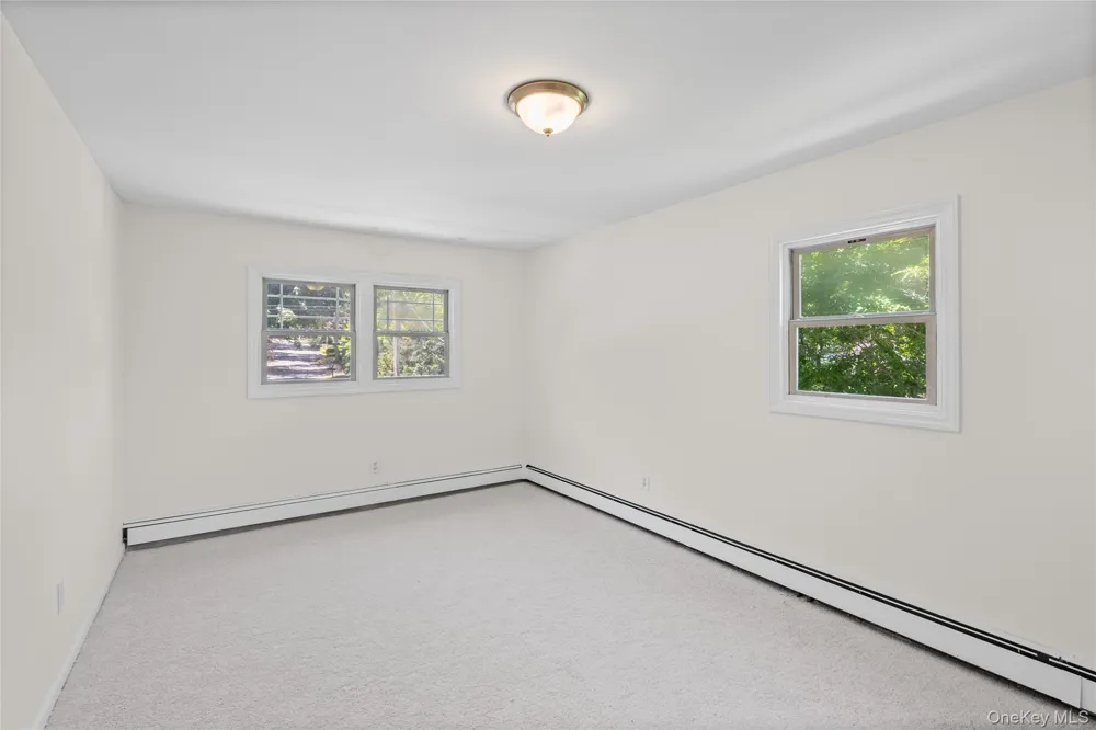 9 Phoenix Road Rocky Point, NY 11778