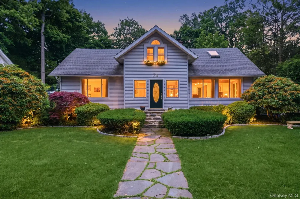 24 Tamarack Road Mahopac, NY 10541