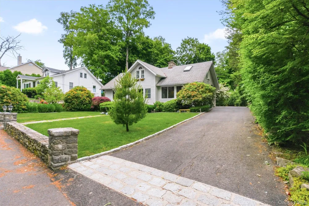 24 Tamarack Road Mahopac, NY 10541