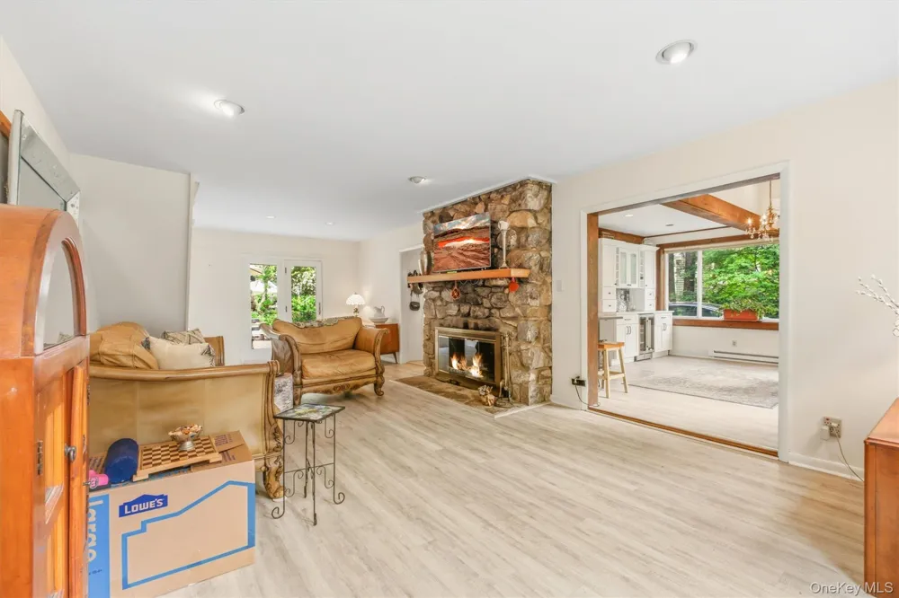 24 Tamarack Road Mahopac, NY 10541