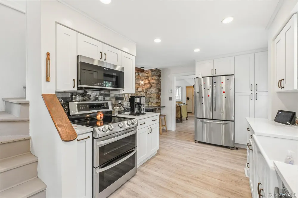 24 Tamarack Road Mahopac, NY 10541