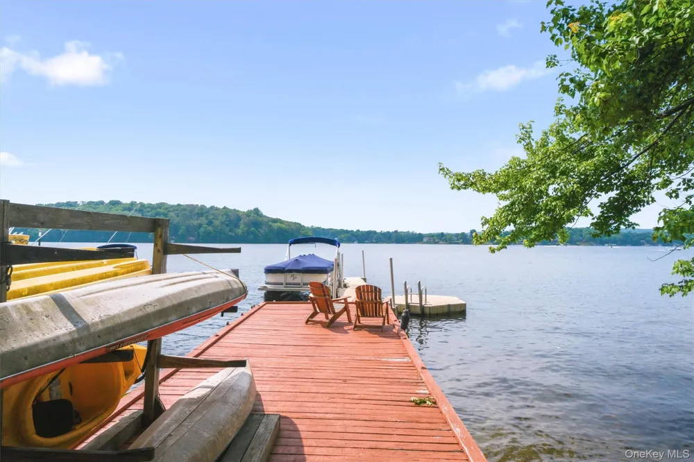 24 Tamarack Road Mahopac, NY 10541