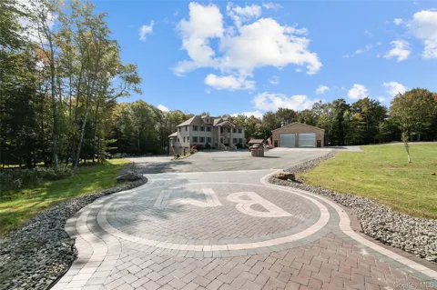 210 Grey Road