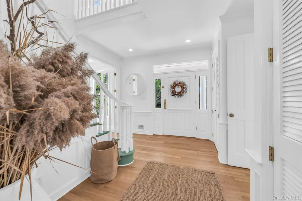 68 S Howells Point Road Bellport Village, NY 11713