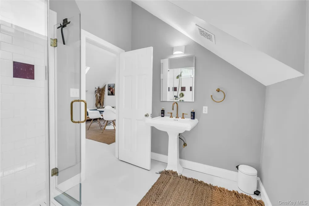 68 S Howells Point Road Bellport Village, NY 11713