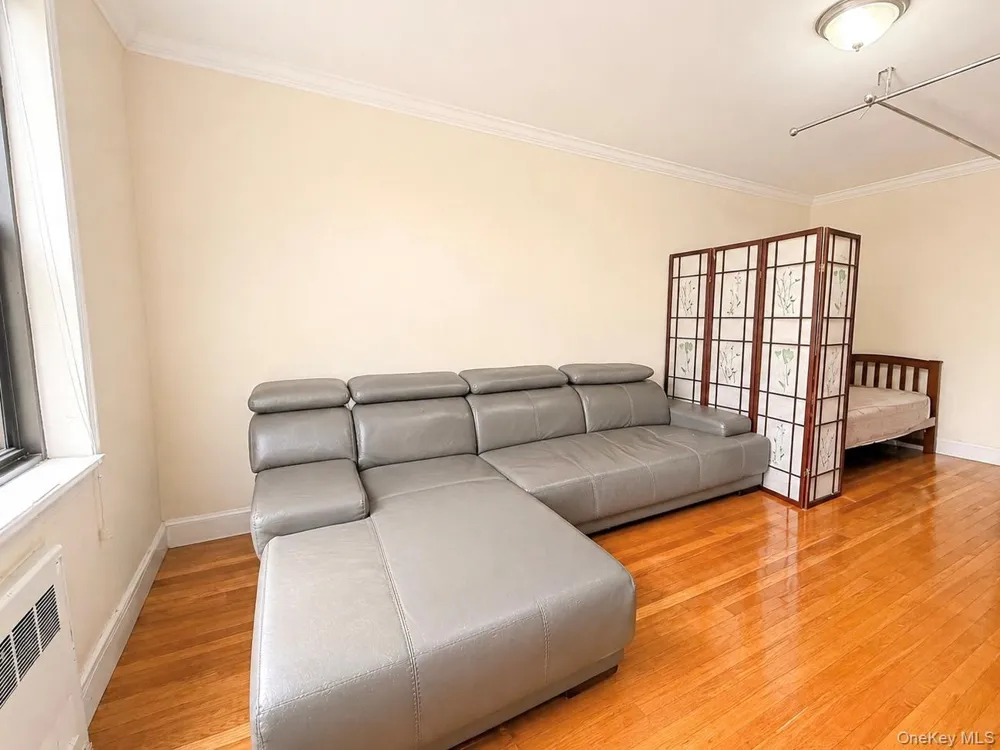 150-29 72nd Road #3A Flushing, NY 11367