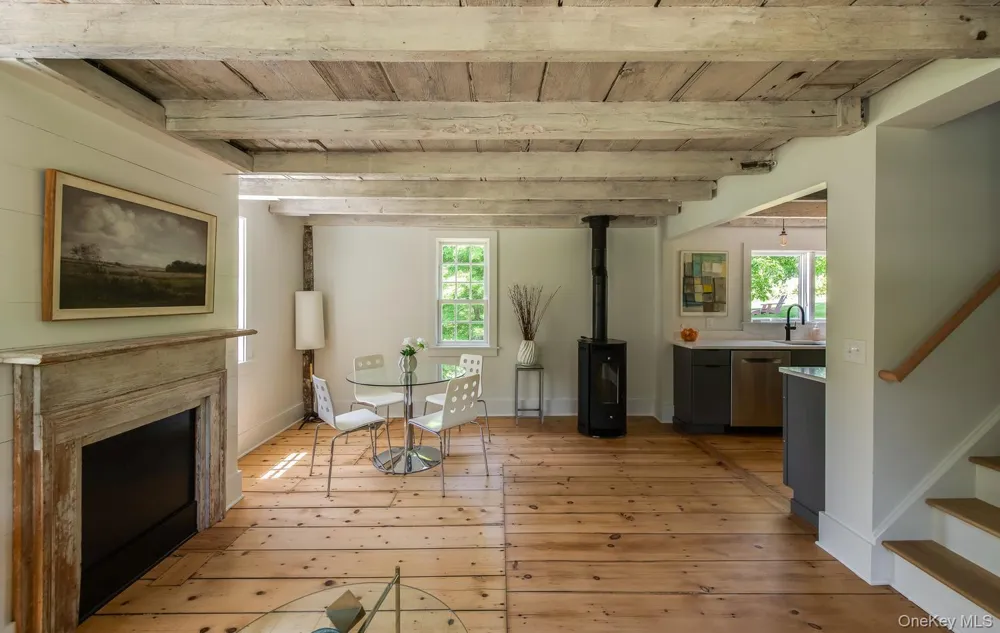 275 Pitts Road Chatham, NY 12136