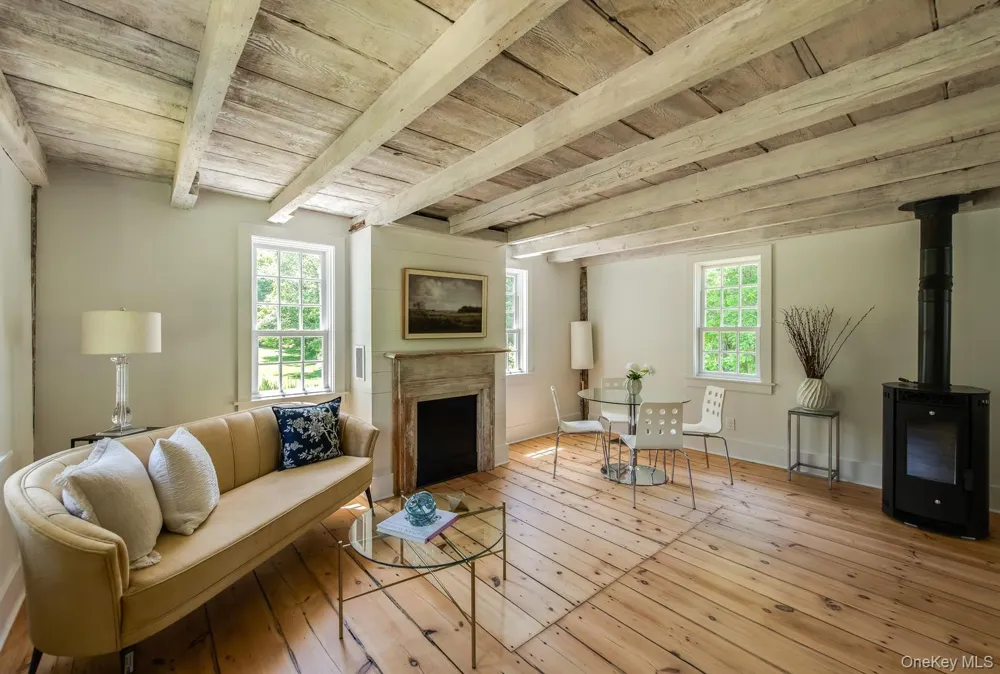 275 Pitts Road Chatham, NY 12136