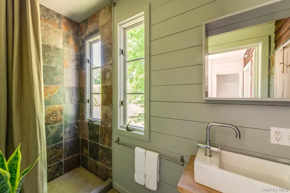 275 Pitts Road Chatham, NY 12136