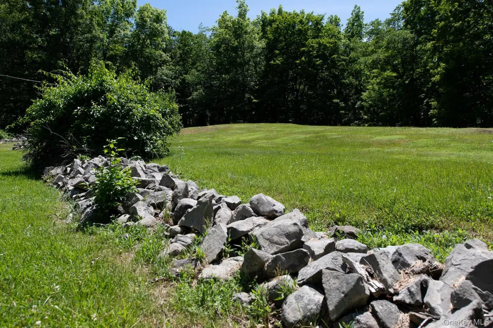 275 Pitts Road Chatham, NY 12136