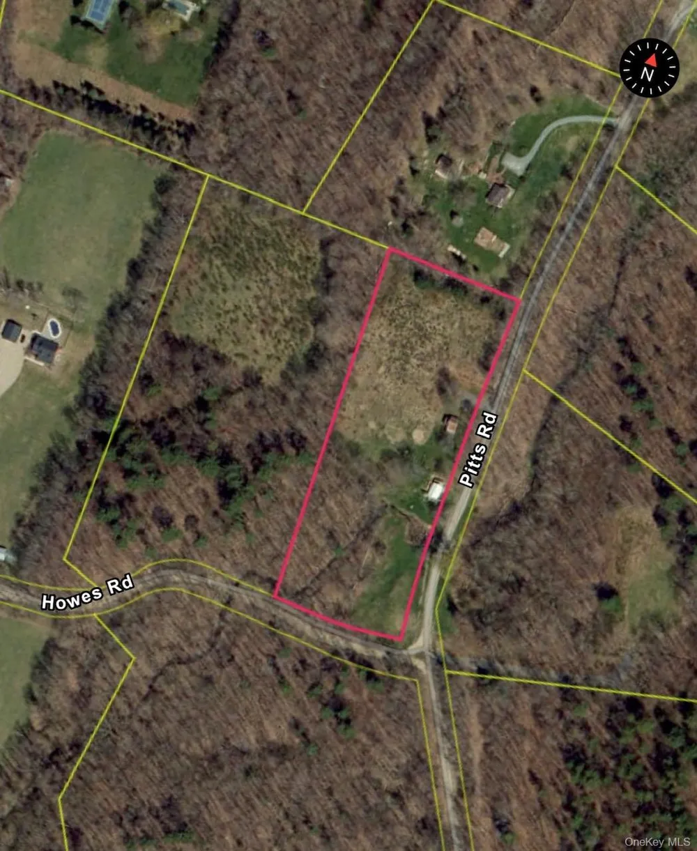 275 Pitts Road Chatham, NY 12136