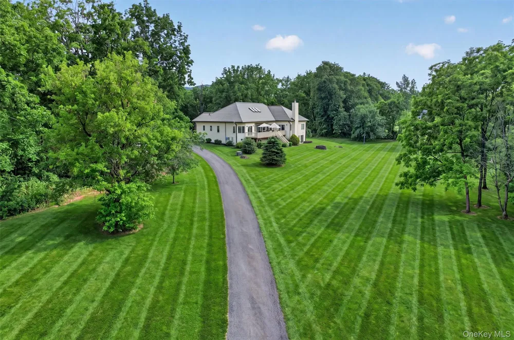 29 Gurda Lane Pine Island, NY 10969
