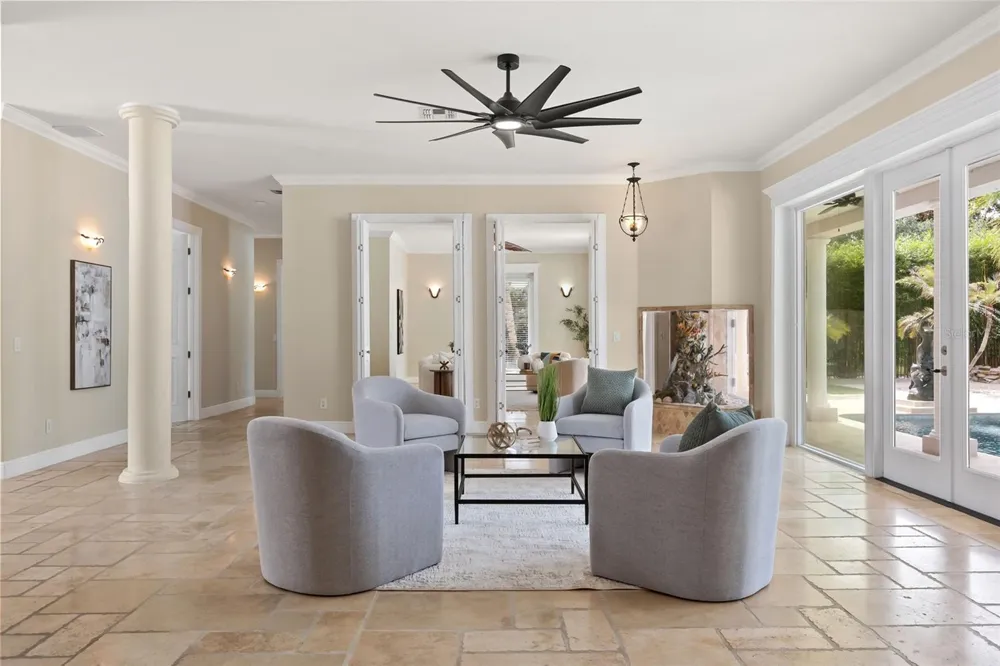 255 W GEORGE AVENUE Maitland, FL 32751