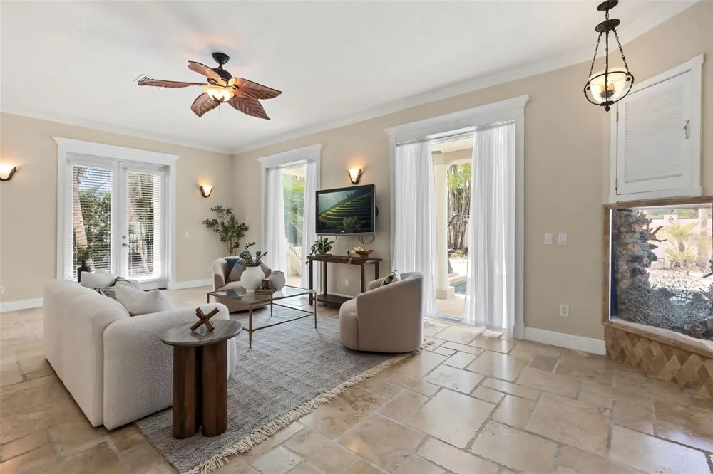 255 W GEORGE AVENUE Maitland, FL 32751