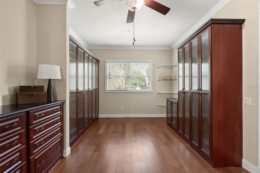 255 W GEORGE AVENUE Maitland, FL 32751