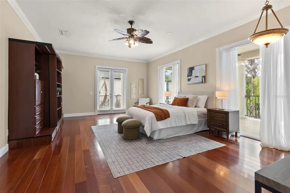 255 W GEORGE AVENUE Maitland, FL 32751