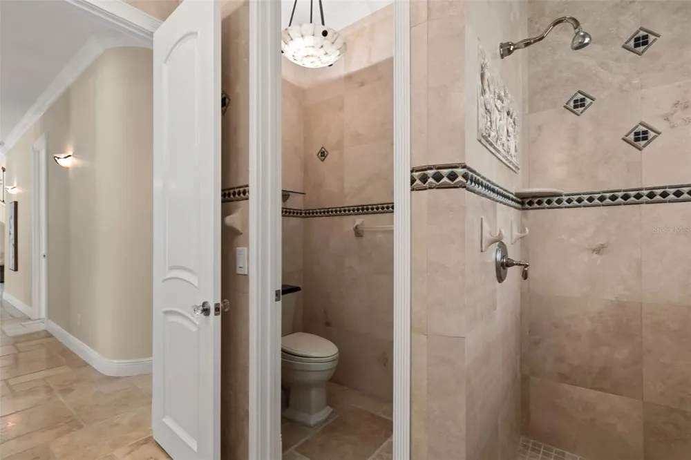 255 W GEORGE AVENUE Maitland, FL 32751