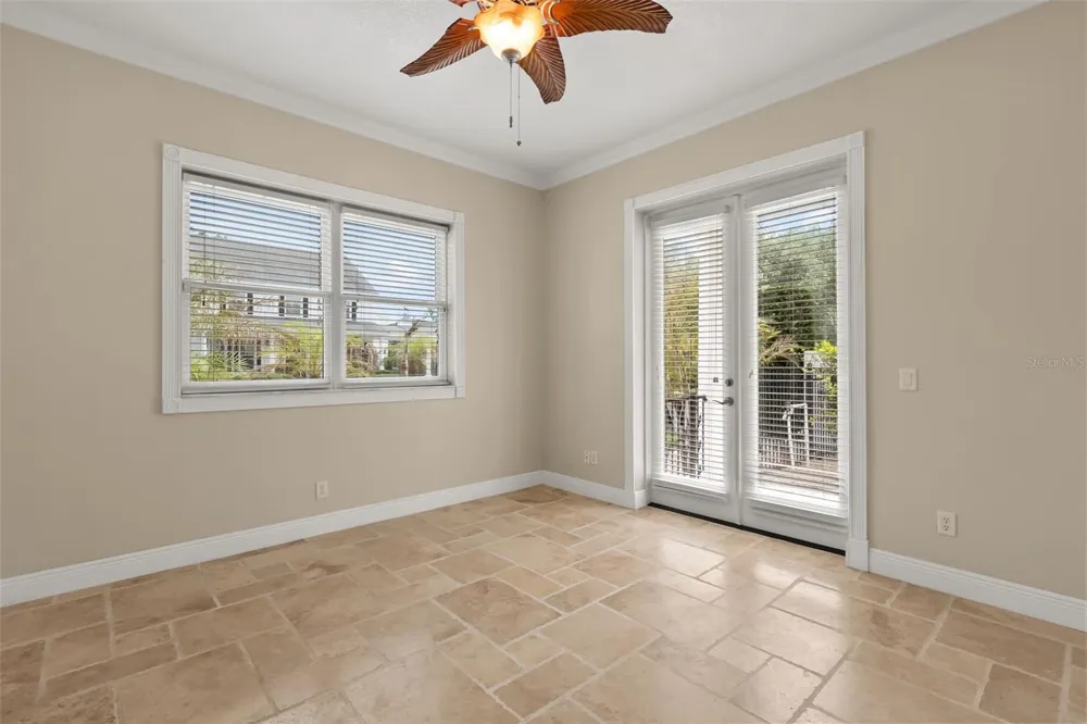 255 W GEORGE AVENUE Maitland, FL 32751