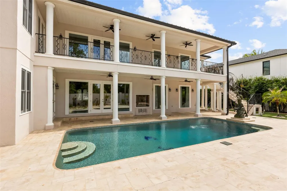 255 W GEORGE AVENUE Maitland, FL 32751