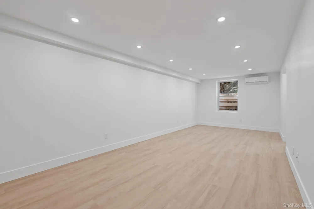 52 Rudolph Road Modena, NY 12548