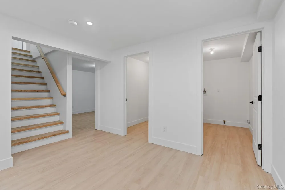 52 Rudolph Road Modena, NY 12548