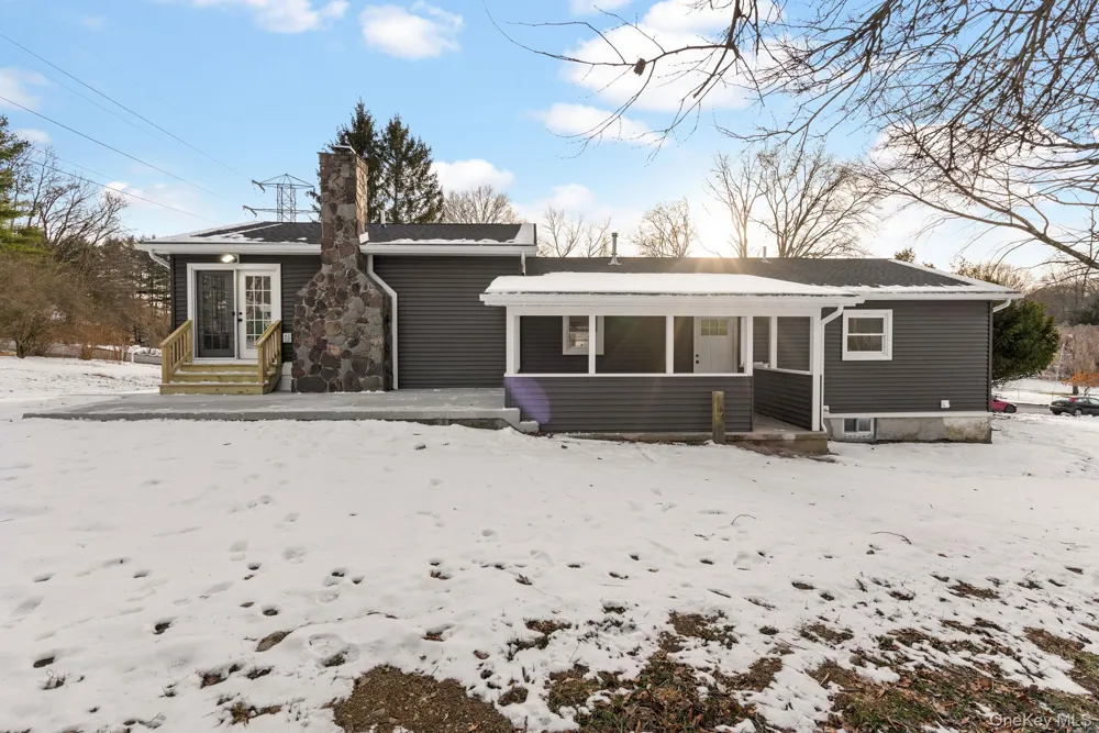 52 Rudolph Road Modena, NY 12548