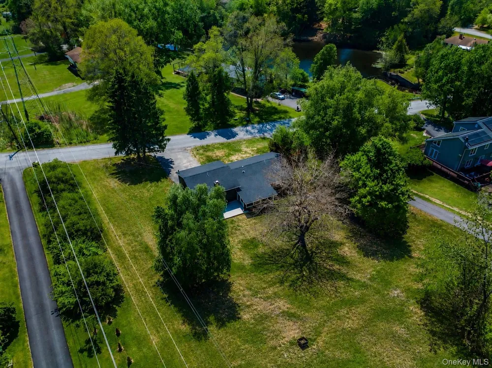 52 Rudolph Road Modena, NY 12548