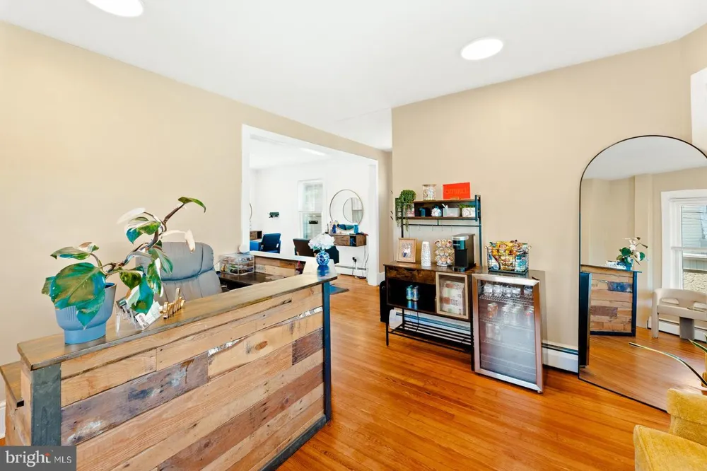 115 HULMEVILLE AVENUE Penndel, PA 19047