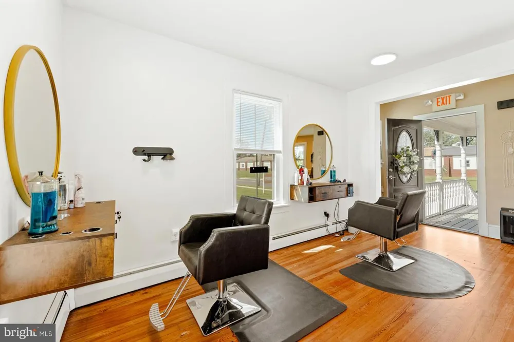 115 HULMEVILLE AVENUE Penndel, PA 19047