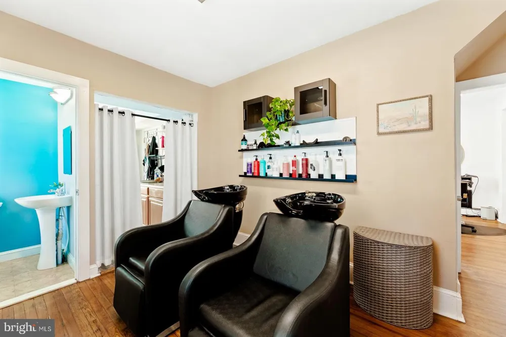 115 HULMEVILLE AVENUE Penndel, PA 19047