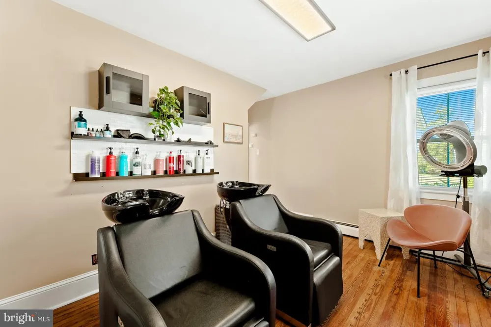 115 HULMEVILLE AVENUE Penndel, PA 19047