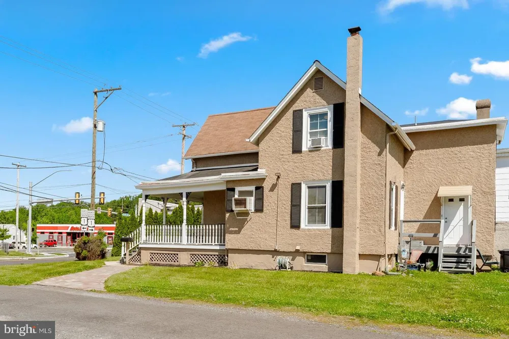 115 HULMEVILLE AVENUE Penndel, PA 19047